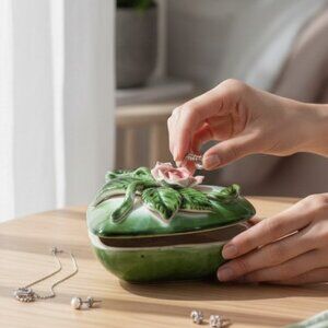 VTG Royal Sealy Japan Heart Trinket Dish Green Pink Roses CottageCore Decor